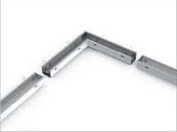 Светильник Соединитель L-образный с набором креплений для  ов серии G-Лайн 610*690*80 18Вт 6500К V-09-03-073 - фото 14874