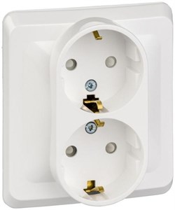 ЭТЮД С/У двойная РОЗЕТКА с заземлением со шторками 16А 250B. БЕЛЫЙ PC16-008B - фото 165746