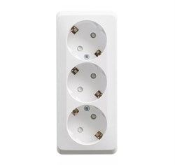 ЭТЮД РОЗЕТКА тройная O/У с з/к без шторок 16А 250B,БЕЛЫЙ. PA16-011B - фото 17539