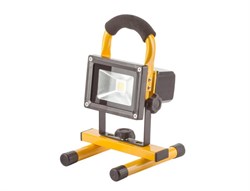 Pelastus Следопыт 1.0 Светодиодный переносной прожектор со встроенным аккумулятором. Батарея: Li-ion, 7.2В 2.2А/ч, 12В/220В, IP65, 10w, размеры 140*190*245 мм Следопыт 1.0 - фото 21373