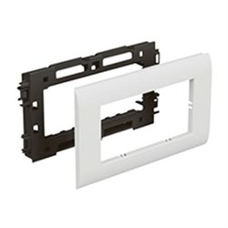 Суппорт Mosaic - 4 модуля - для кабель-каналов Metra 85х50, 100х50 и 130х50 Legrand 638072 - фото 23344