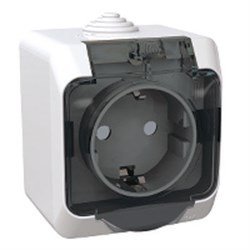 ЭТЮД Розетка наружная с заземлением со шторками IP44 белая PA16-044B - фото 45926